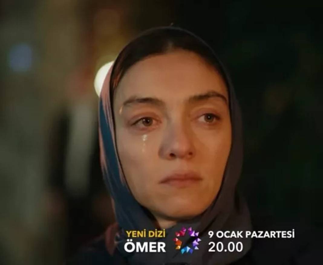 Merve Dizdar tesettüre girdi, sosyal medyada yorum yağdı: Maşallah çok yakışmış! 8